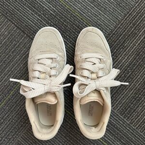 Puma Women's Tan Sneakers